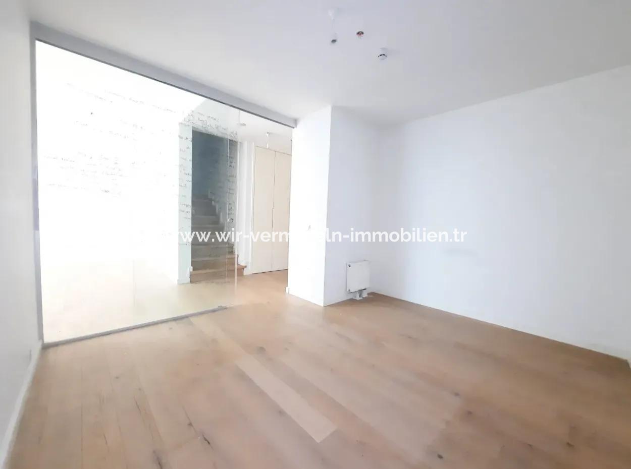 Incek Loft 3+1 Garden Duplex Apartment Mit Stadtblick Zum Verkauf