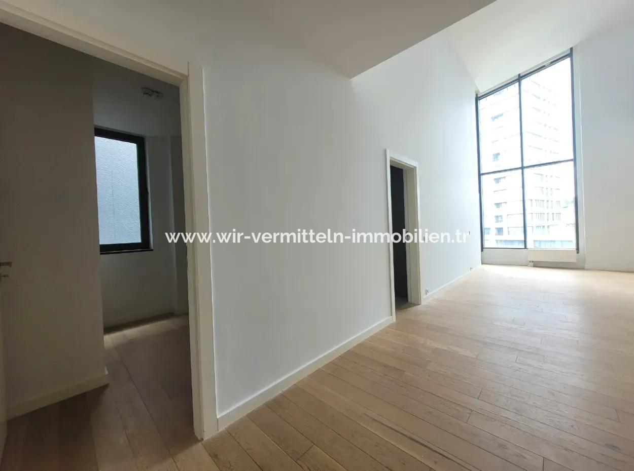 5,5+1  Maisonette-Wohnung Im 5. Stock Mit Blick Auf Die Landschaft Zum Verkauf Im İncek Loft-Komplex