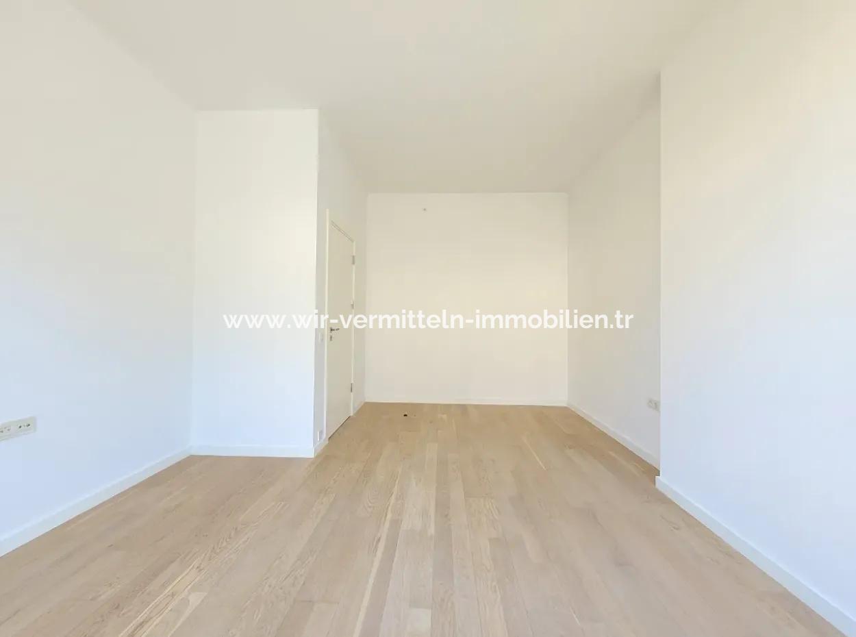 Traumhafte 2+1 Garten-Maisonette-Wohnung Mit Luxusausstattung In Gölbaşı / Ankara /Türkei
