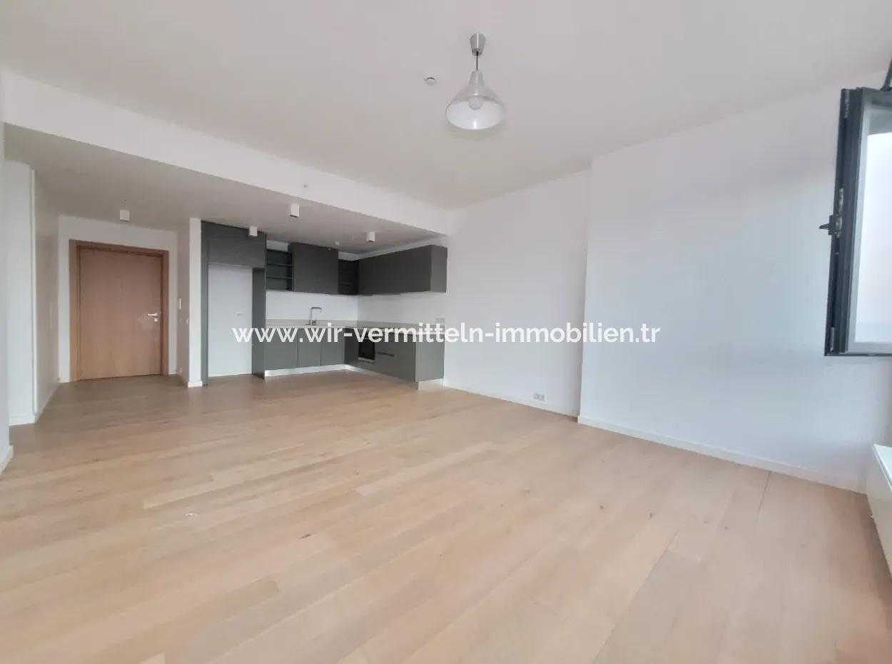 İncek Loft Zu Vermieten 2+1 85 M² 4. Stock Mogan Fassade Wohnung