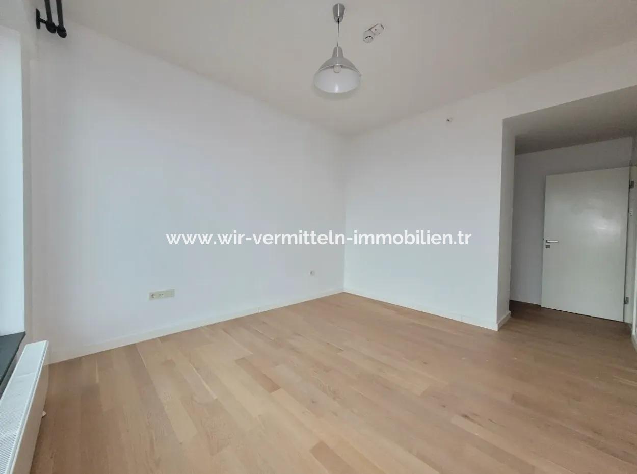 İncek Loft Zu Vermieten 2+1 85 M² 4. Stock Mogan Fassade Wohnung