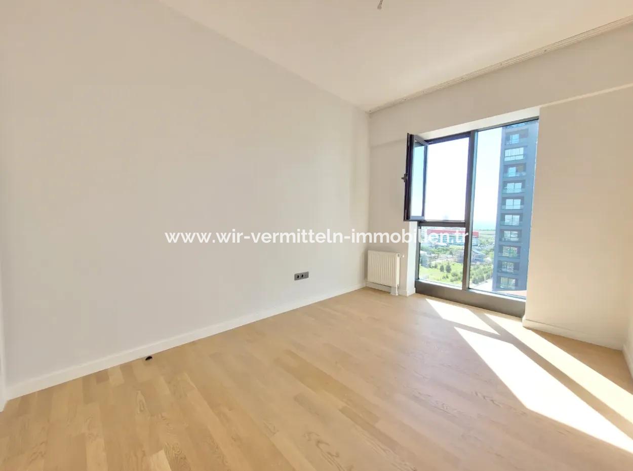 3+1 110M² 8. Stock Boulevard View Wohnung Zum Verkauf In Beytepe İncek Bulvar Loft Complex