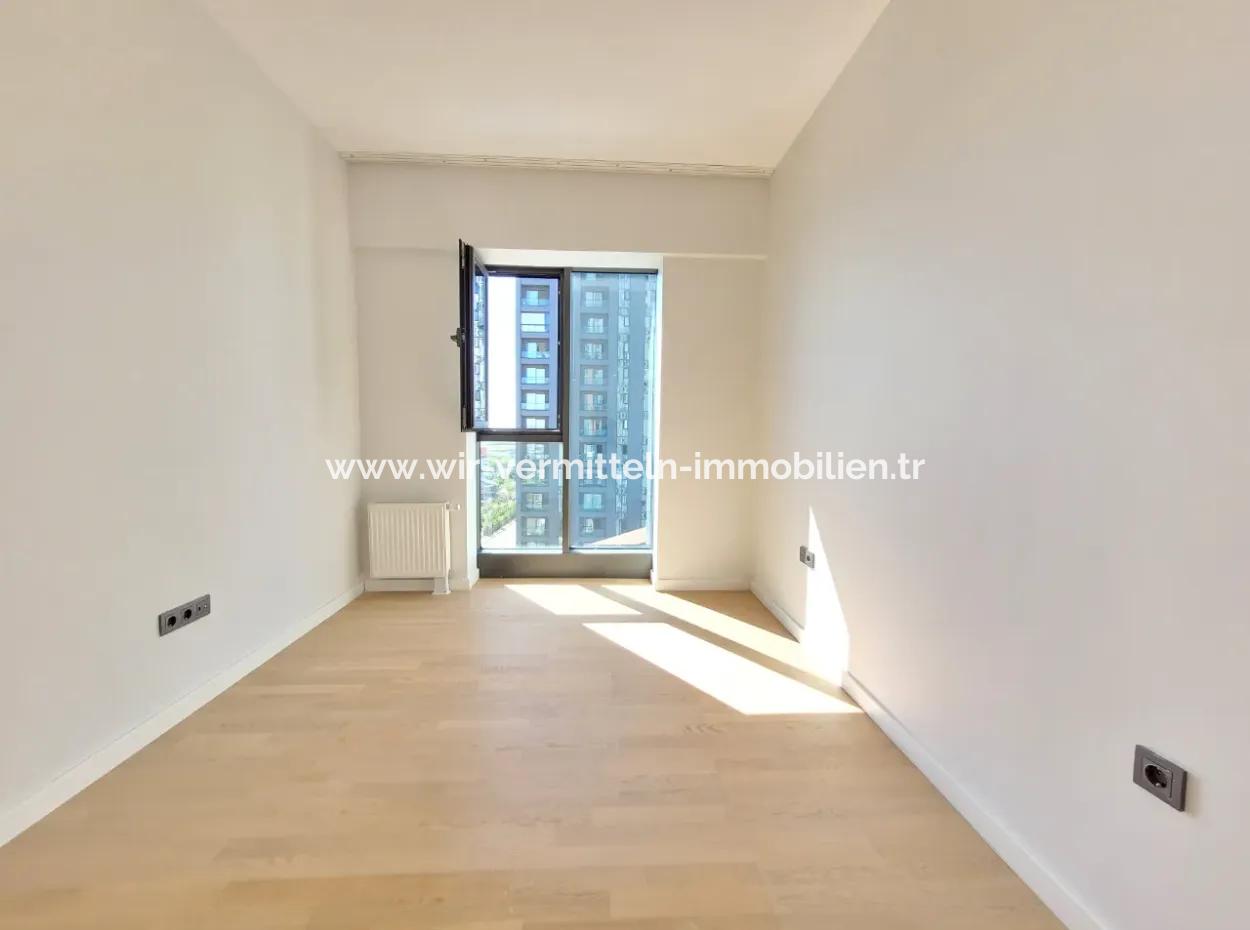 3+1 110M² 8. Stock Boulevard View Wohnung Zum Verkauf In Beytepe İncek Bulvar Loft Complex