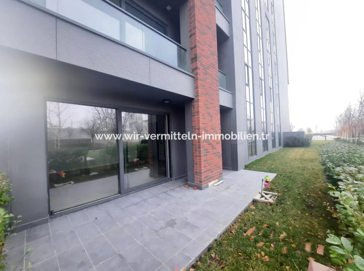 110 M2 2+1 Villa Zu Verkaufen In Beytepe İncek Bulvar Loft Lage Gartengeschoss Mieterlose Wohnung