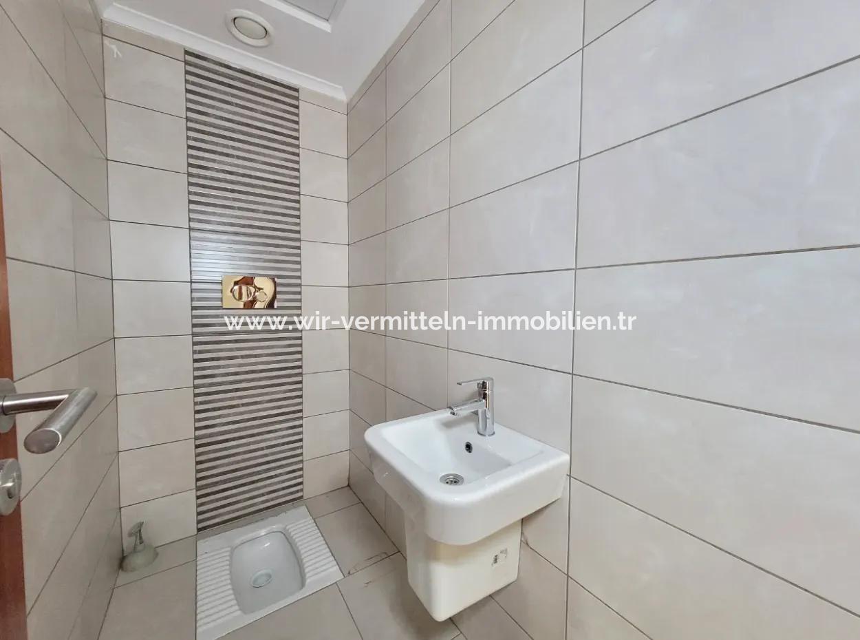 4+1 207 M² Wohnung Mit Seeblick Zum Verkauf Im Vacant İncek Nata