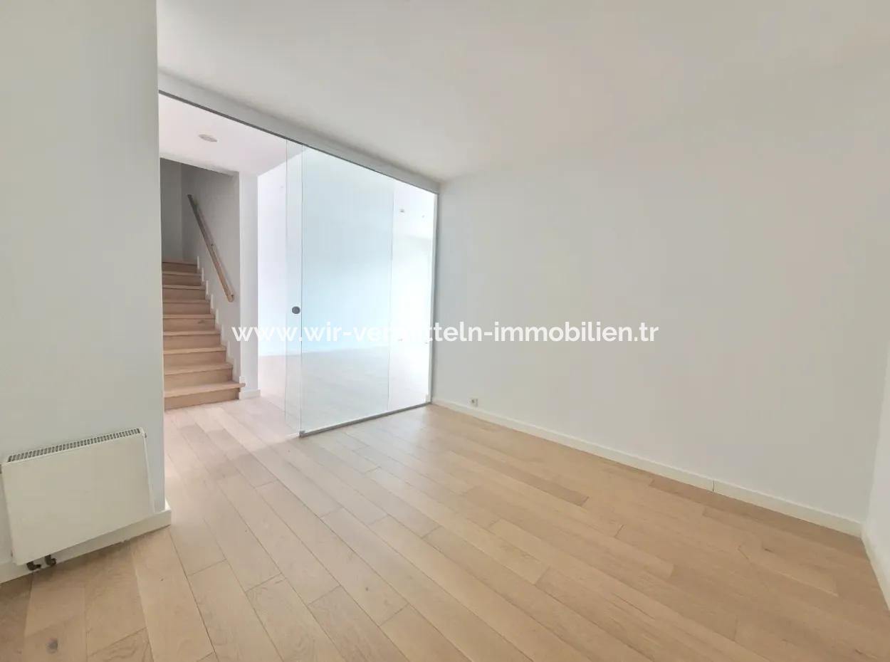 Incek Loft 3+1 Garden Duplex Apartment Mit Stadtblick Zum Verkauf