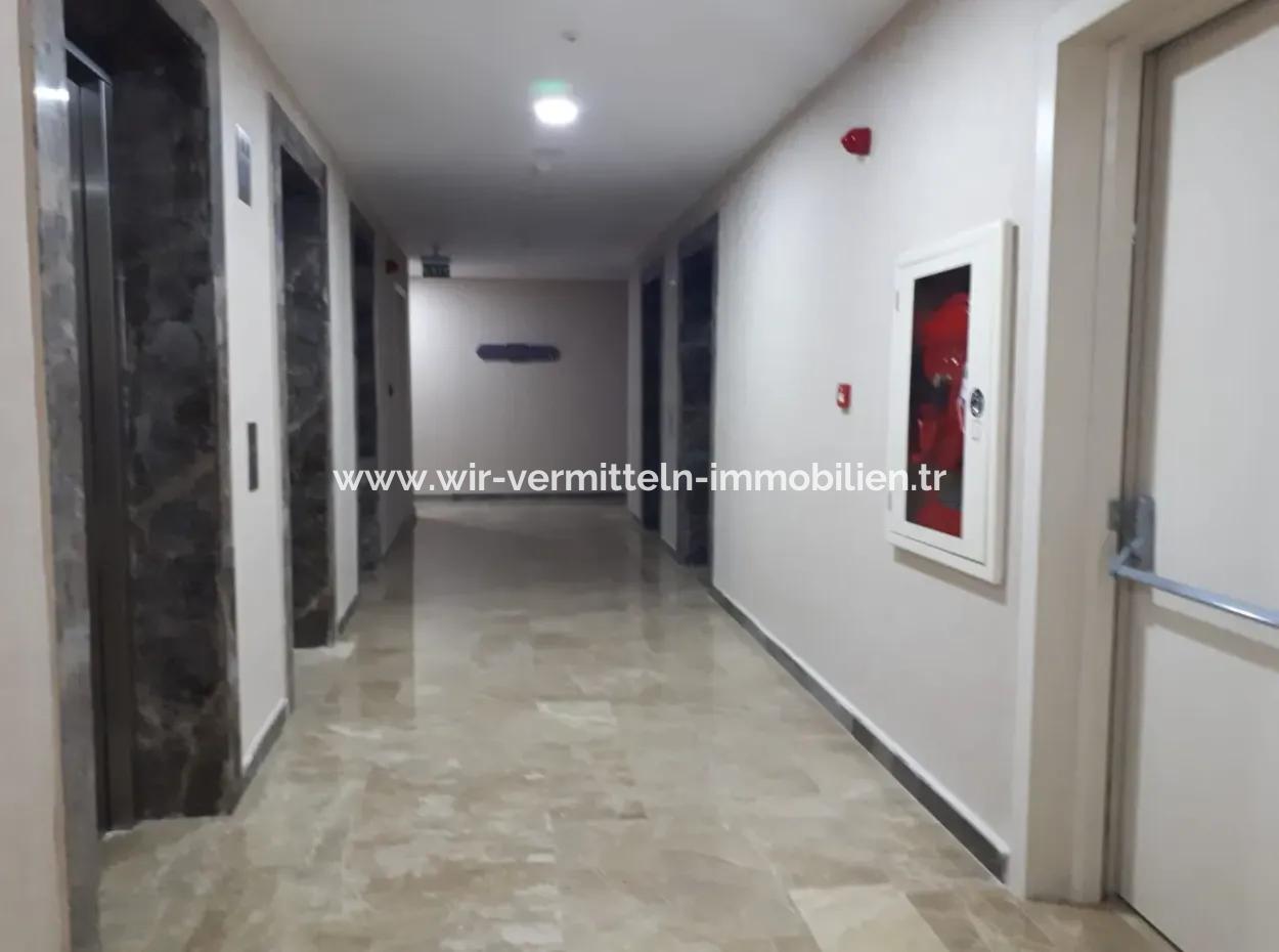 İncek Prestige Zu Verkaufen 1+1 62 M² Kehlsteinhaus Wohnung Auf Der 43. Etage