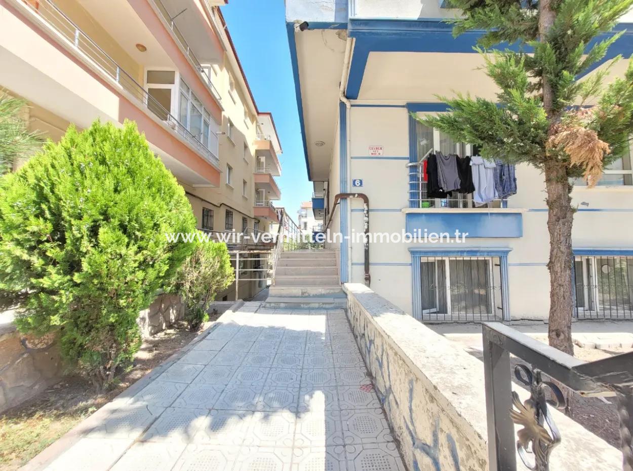 Leeres Etimesgut Alsancak Nachbarschaft Zum Verkauf 2+1 Reverse Duplex