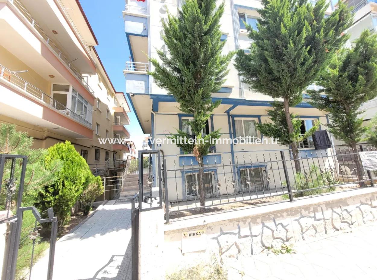 Leeres Etimesgut Alsancak Nachbarschaft Zum Verkauf 2+1 Reverse Duplex