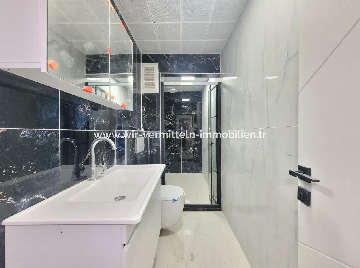 Geeignet Für Staatsbürger. Luxuriöse 200 M² Große Wohnung Im Mittleren Stockwerk Mit Parkblick Im Viertel Bahçelievler, Gölbaşı, Ankara Zu Verkaufen.