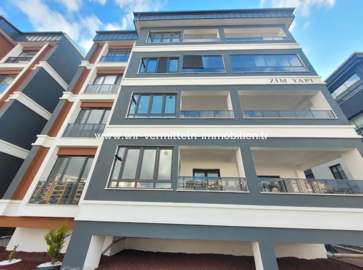 Geeignet Für Staatsbürger. Luxuriöse 200 M² Große Wohnung Im Mittleren Stockwerk Mit Parkblick Im Viertel Bahçelievler, Gölbaşı, Ankara Zu Verkaufen.