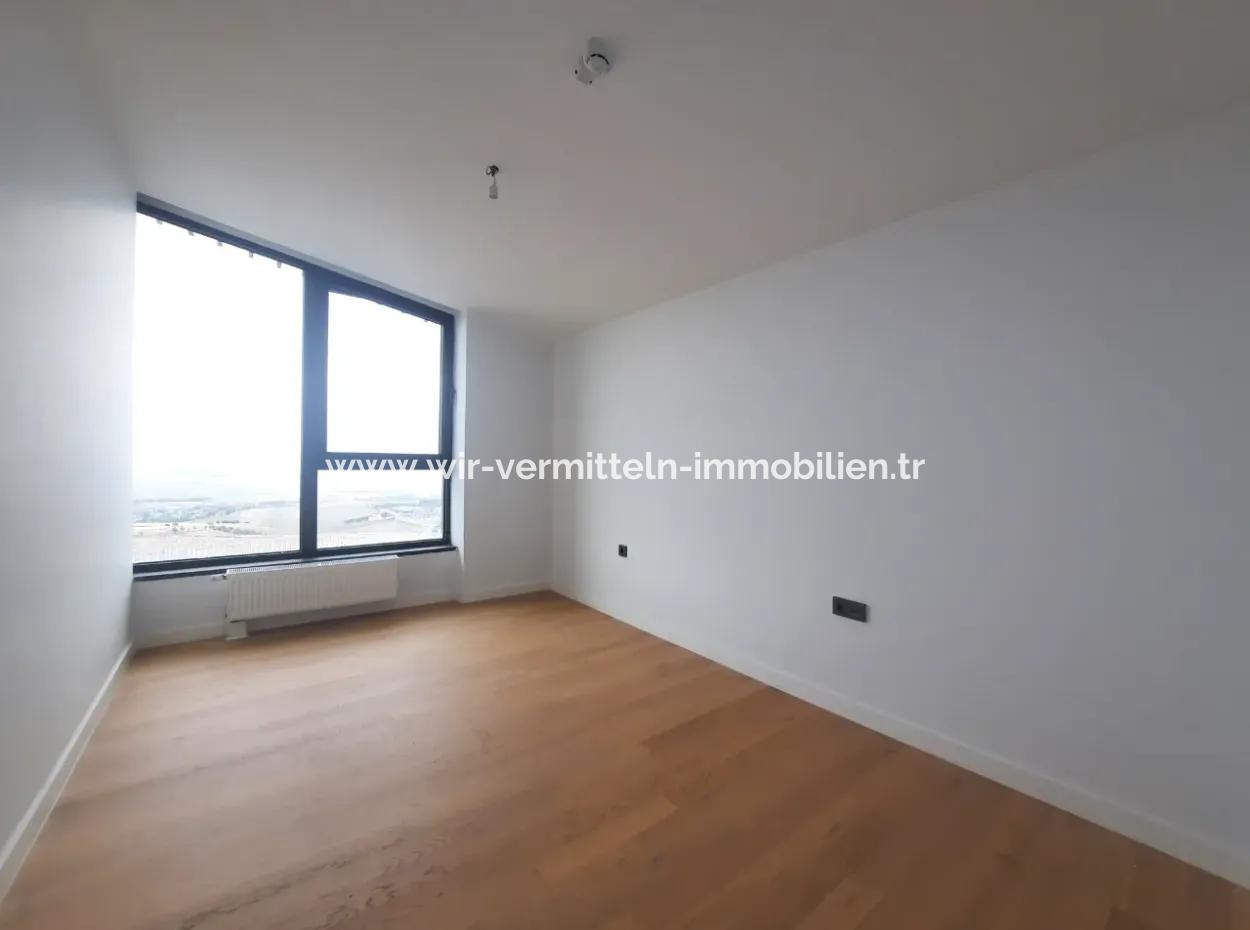Traumhafte 5,5+1 Maisonette- Wohnung Mit Luxusausstattung In Gölbaşı / Ankara /Türkei