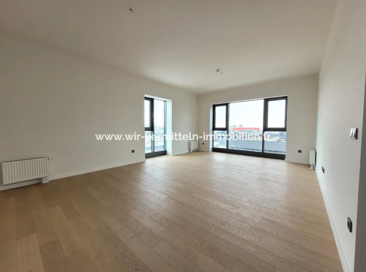 3+1 110 M² Wohnung Im 20. Stock Mit Blick Auf Den Boulevard Zum Verkauf Im Loft-Komplex Beytepe İncek Bulvar