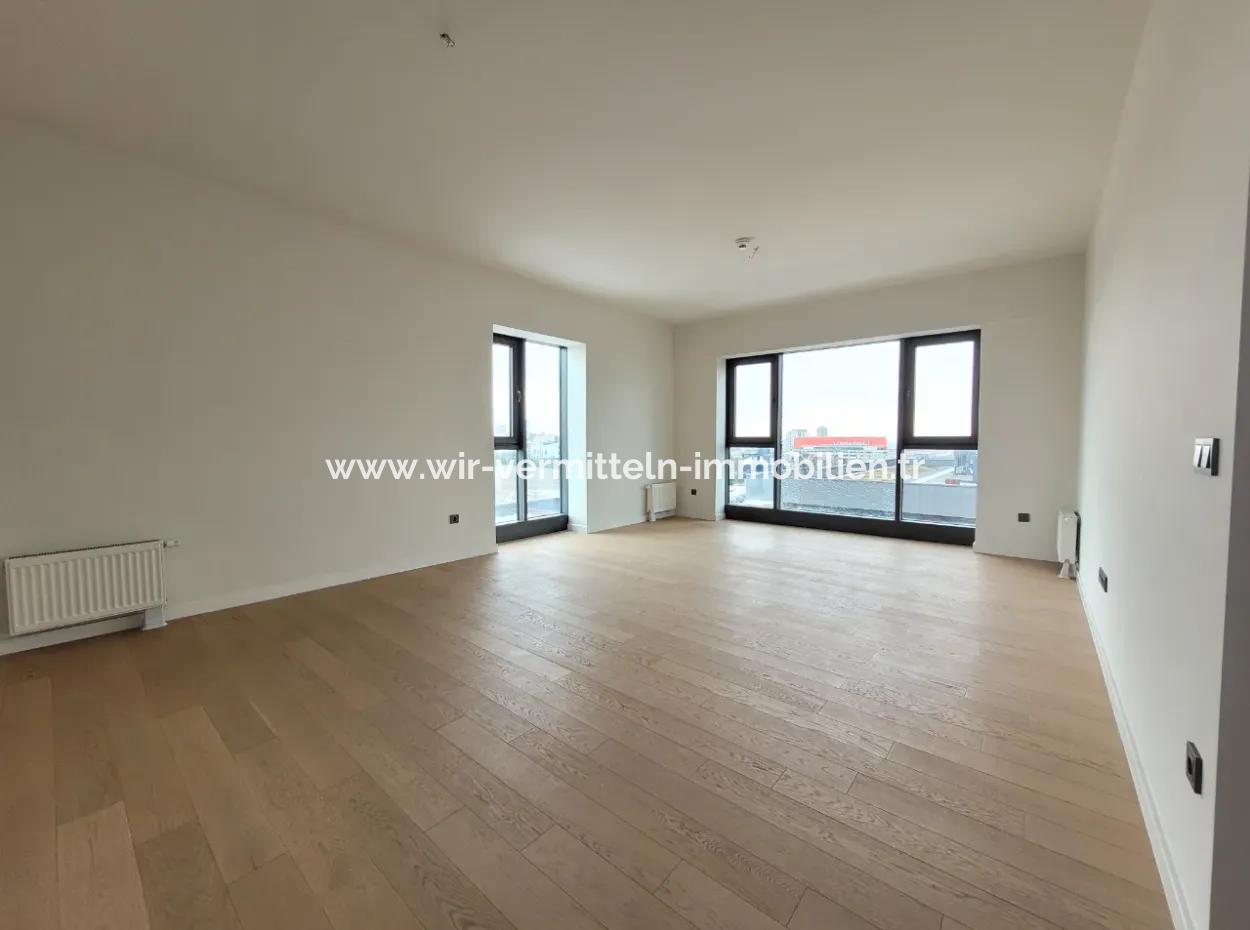 3+1 110 M² Wohnung Im 21. Stock Mit Blick Auf Den Boulevard Zum Verkauf Im Loft-Komplex Beytepe İncek Bulvar