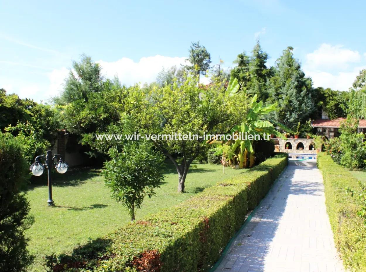 Luxusvilla Mit Pool In 1458 M² Grundstück Zum Verkauf In Köyceğiz , Muğla, Türkei
