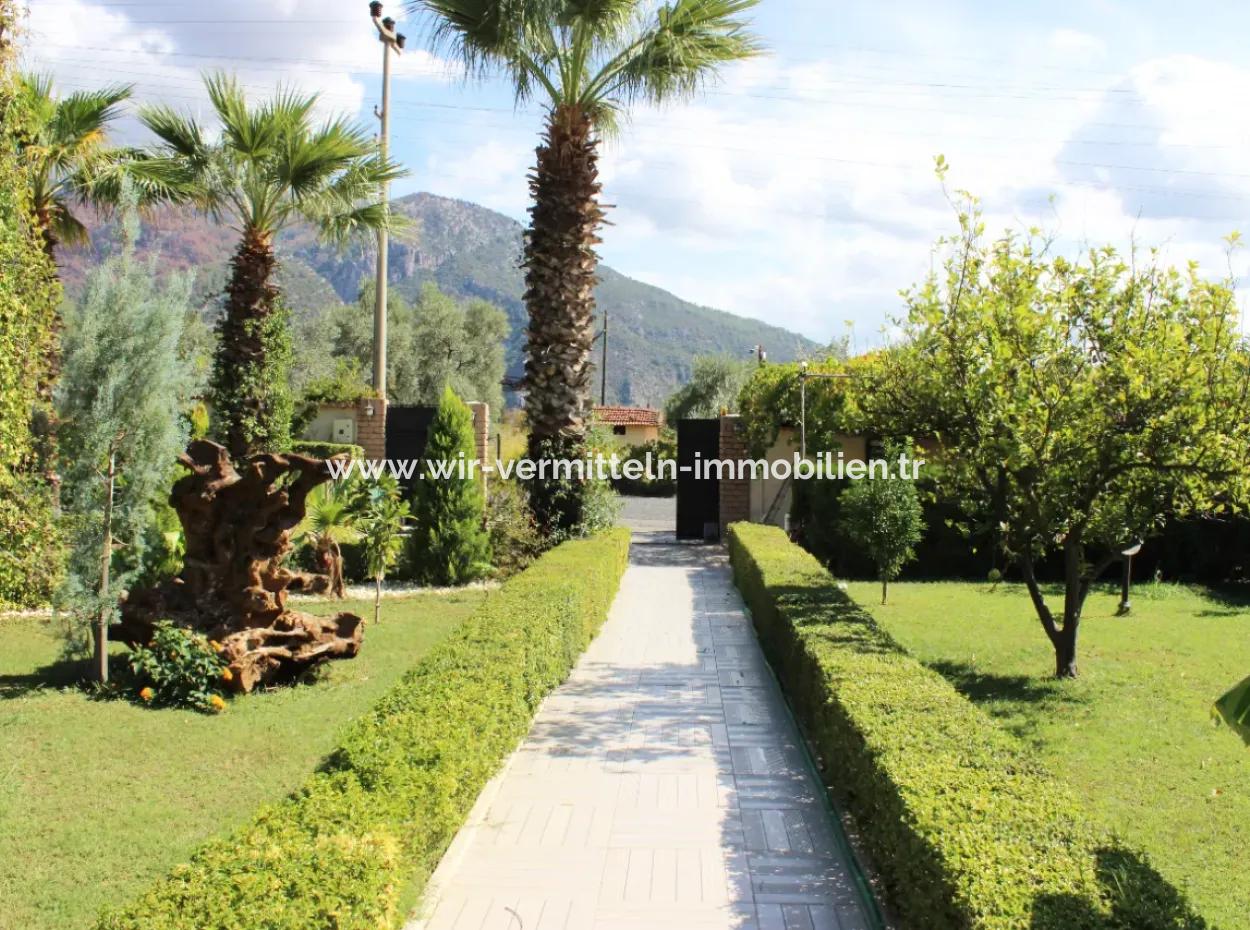 Luxusvilla Mit Pool In 1458 M² Grundstück Zum Verkauf In Köyceğiz , Muğla, Türkei