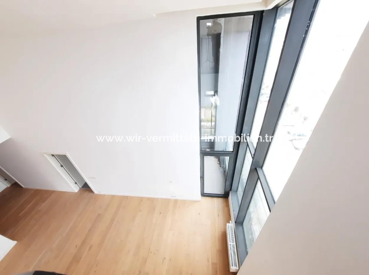5,5+1  Maisonette-Wohnung Im 2. Stock Mit Blick Auf Die Landschaft Zum Verkauf Im İncek Loft-Komplex