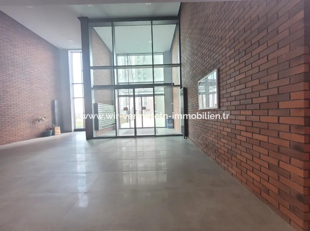 3+1 110 M² Wohnung Im 18. Stock Mit Blick Auf Den Boulevard Zum Verkauf Im Loft-Komplex Beytepe İncek Bulvar