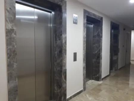 Leere, Luxuriöse Möblierte İncek Prestige 1+1 62 M² Wohnung Im 15. Stock Zum Verkauf