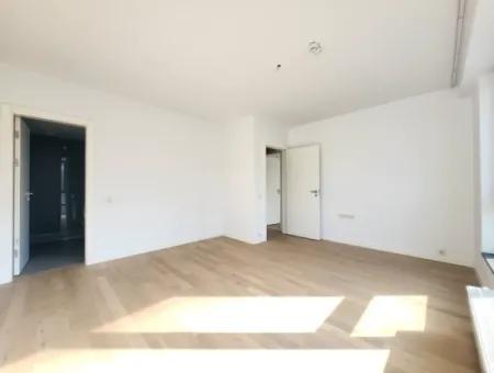 Traumhafte 2+1 Maisonette-Wohnung Mit Luxusausstattung In Gölbaşı / Ankara /Türkei