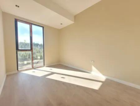 1+1 Wohnung Zum Verkauf Geeignet Für Null-Kredit, Geeignet Für Kirschhaus, Metu In Der Nähe Von Arbeiterblöcken, Stadtteil Çankaya Ankara