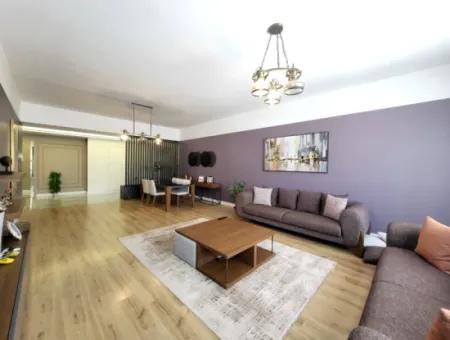 Taşpinar Mah. Faras Panora Luxuriös Gebaute Wohnung Zum Verkauf 4,5+1 Wohnung Im 7. Stock Gölbaşi Ankara