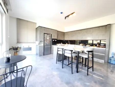 Taşpinar Mah. Faras Panora Luxuriös Gebaute Wohnung Zum Verkauf 4,5+1 Wohnung Im 7. Stock Gölbaşi Ankara