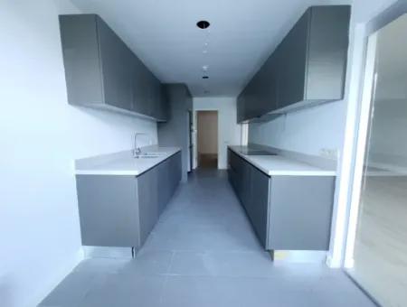 İncek Loft Geeignet Zum Verkauf 2,5+1 Erdgeschoss-Wohnung Mit Landschaftsansicht 2 Gärten