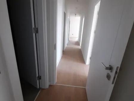 4+1 Mieterlose Wohnung Im 17. Stock Zum Verkauf Im Loft-Komplex Beytepe İncek Bulvar