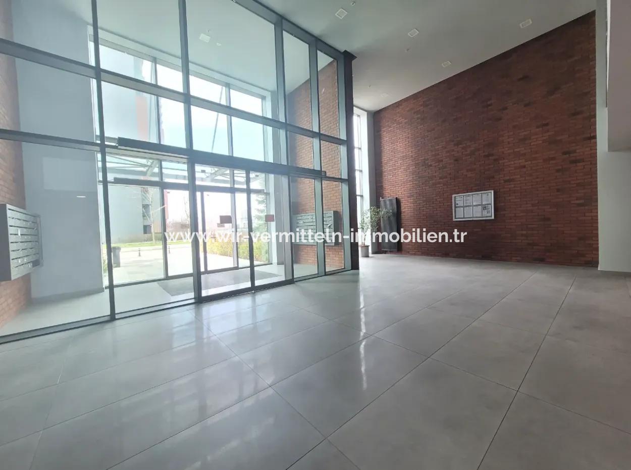 4+1 20 Th Floor Tenantless Apartment For Sale In Beytepe İncek Bulvar Loft Complex