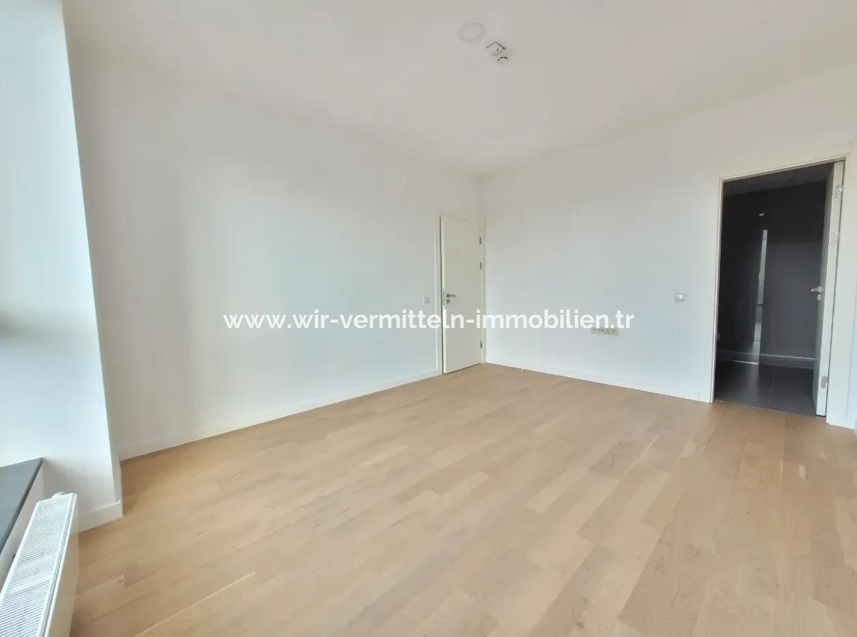 Fantastic 4+1 Apartment With Luxury Amenities In Gölbaşı - Ankara -Turkey