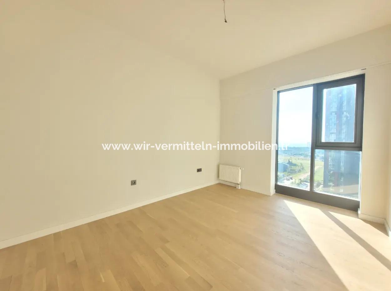 3+1 130 M² 23St Floor Park View South Front Apartment For Sale In Beytepe İncek Bulvar Loft Complex