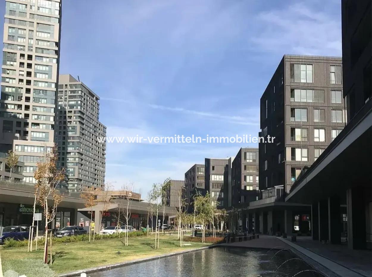 Empty İncek Loft 3+1 Garden Duplex Landscape View Apartment For Sale In Gölbaşı - Ankara -Turkey