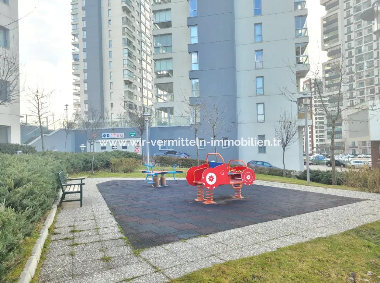 4+1 207 M² Lake View Apartment For Sale In Vacant İncek Nata