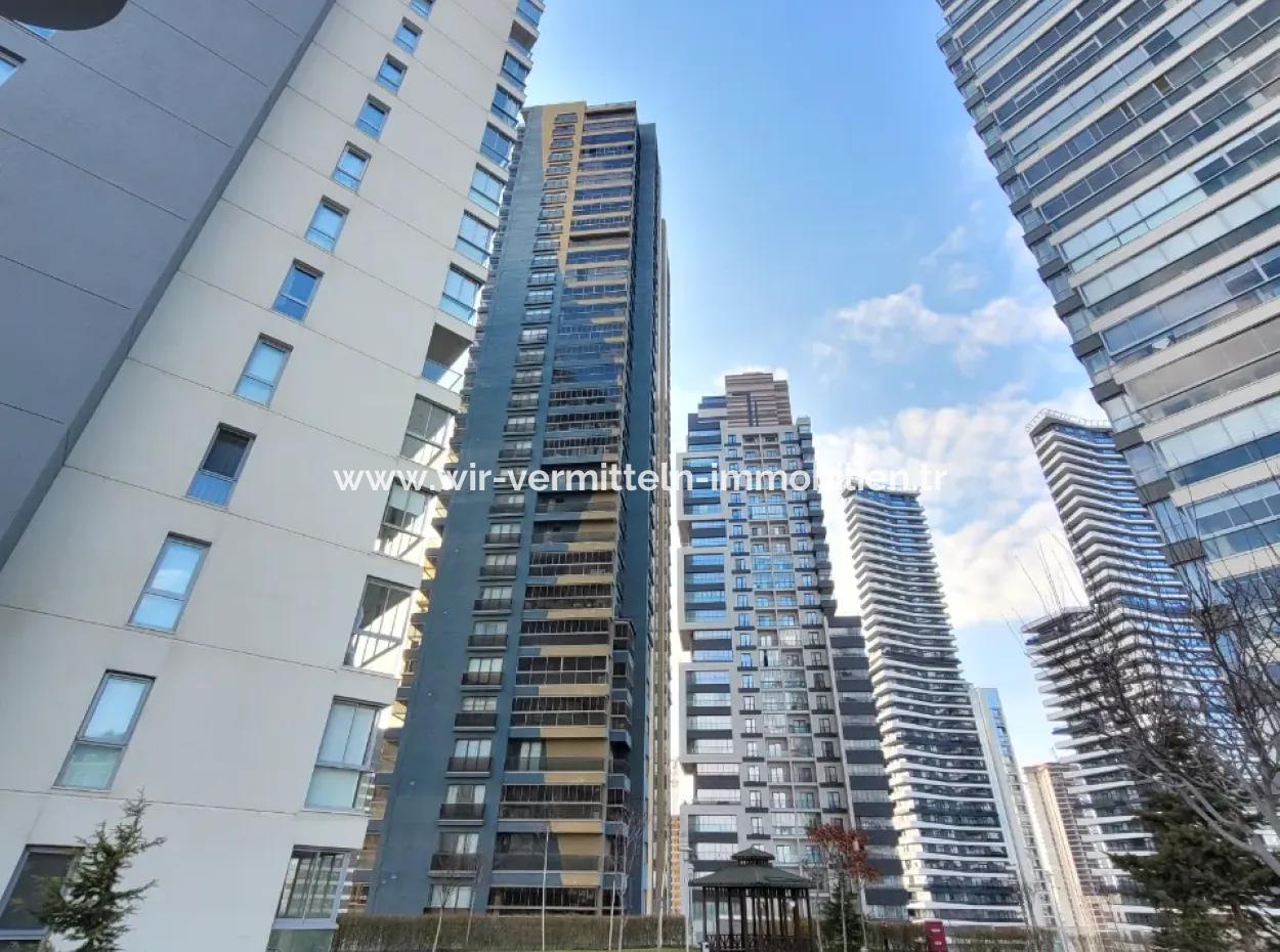 4+1 207 M² Lake View Apartment For Sale In Vacant İncek Nata