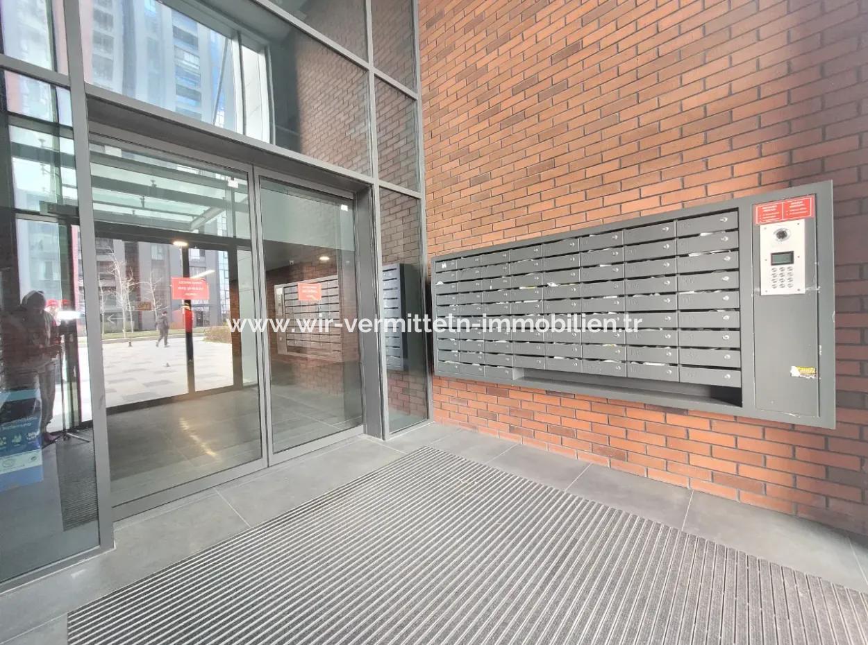 Beytepe İncek Bulvar Loft For Sale 1+1 55 M² 17Th Floor Apartment