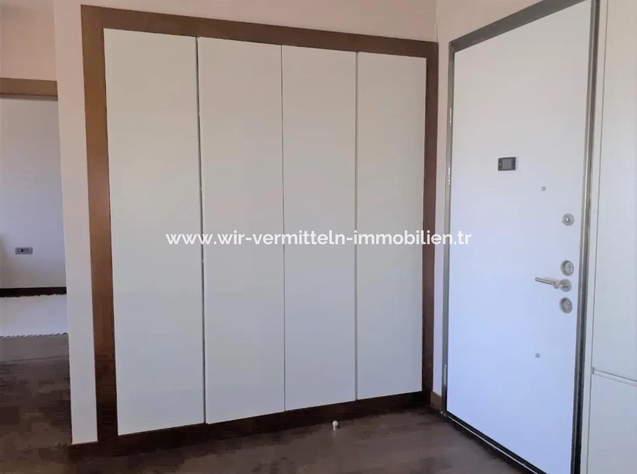 Empty Luxury Furnished İncek Prestige 1+1 62 M² 15Th Floor Apartment For Sale
