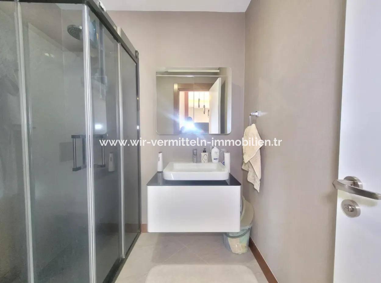 Vacant Luxury Furnished İncek Prestige  18Th Floor Apartment For Rent 1+1 62 M²