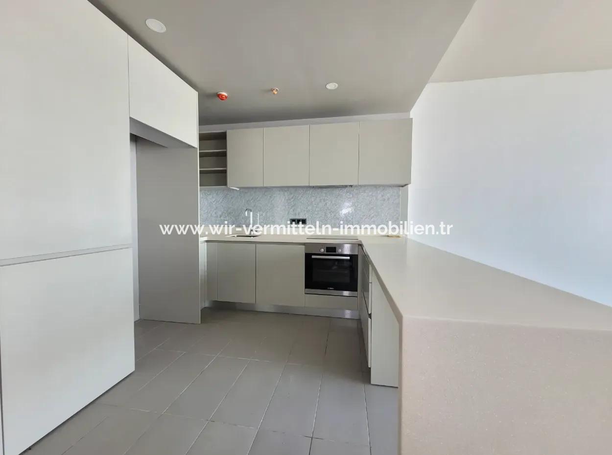 İncek Loft 1+1 14Th Floor Apartment With City View For Rent