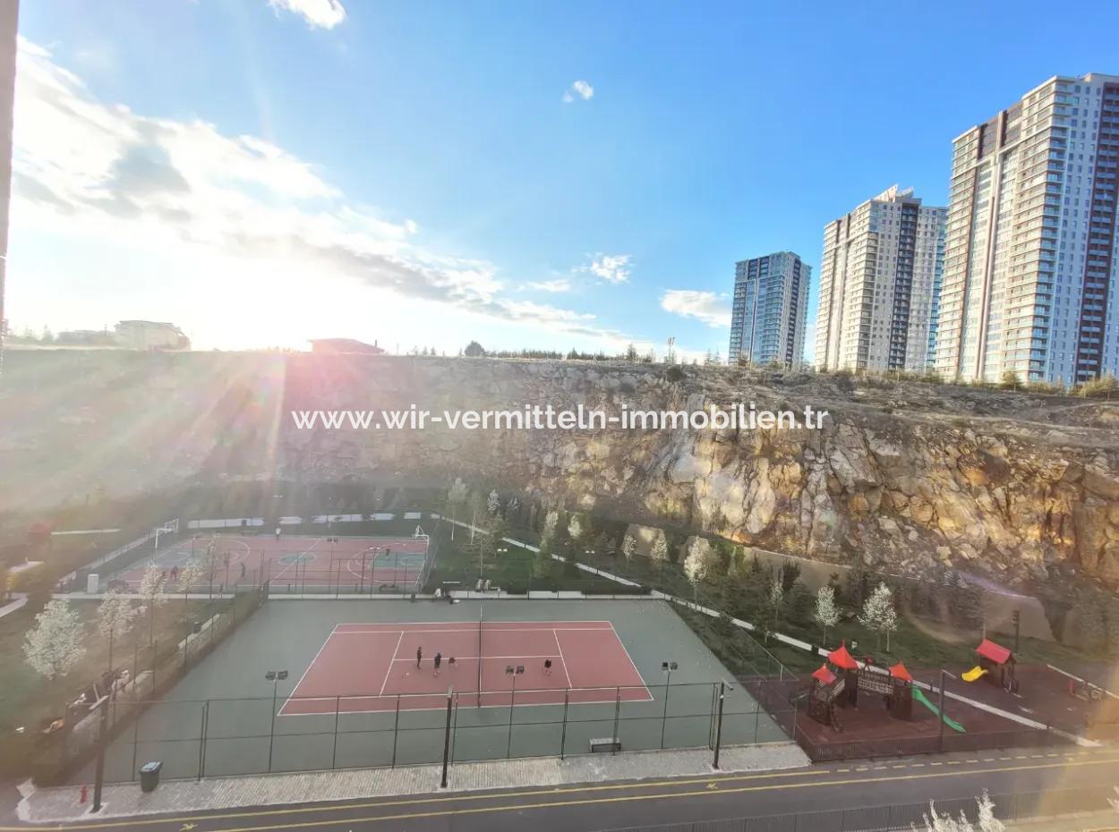 İncek Loft 1+1 14Th Floor Apartment With City View For Rent