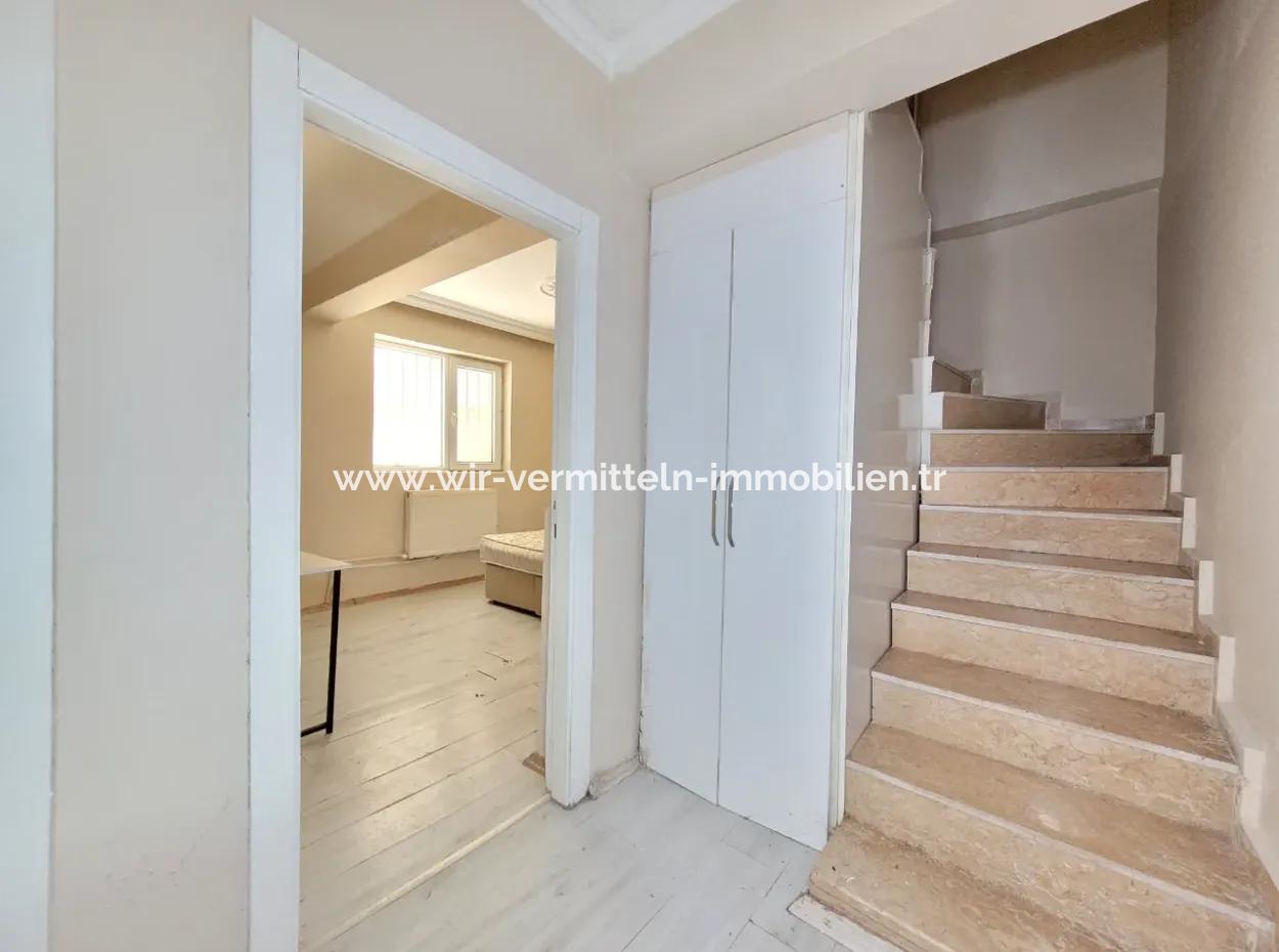 Empty Etimesgut Alsancak Neighborhood For Sale 2+1 Reverse Duplex