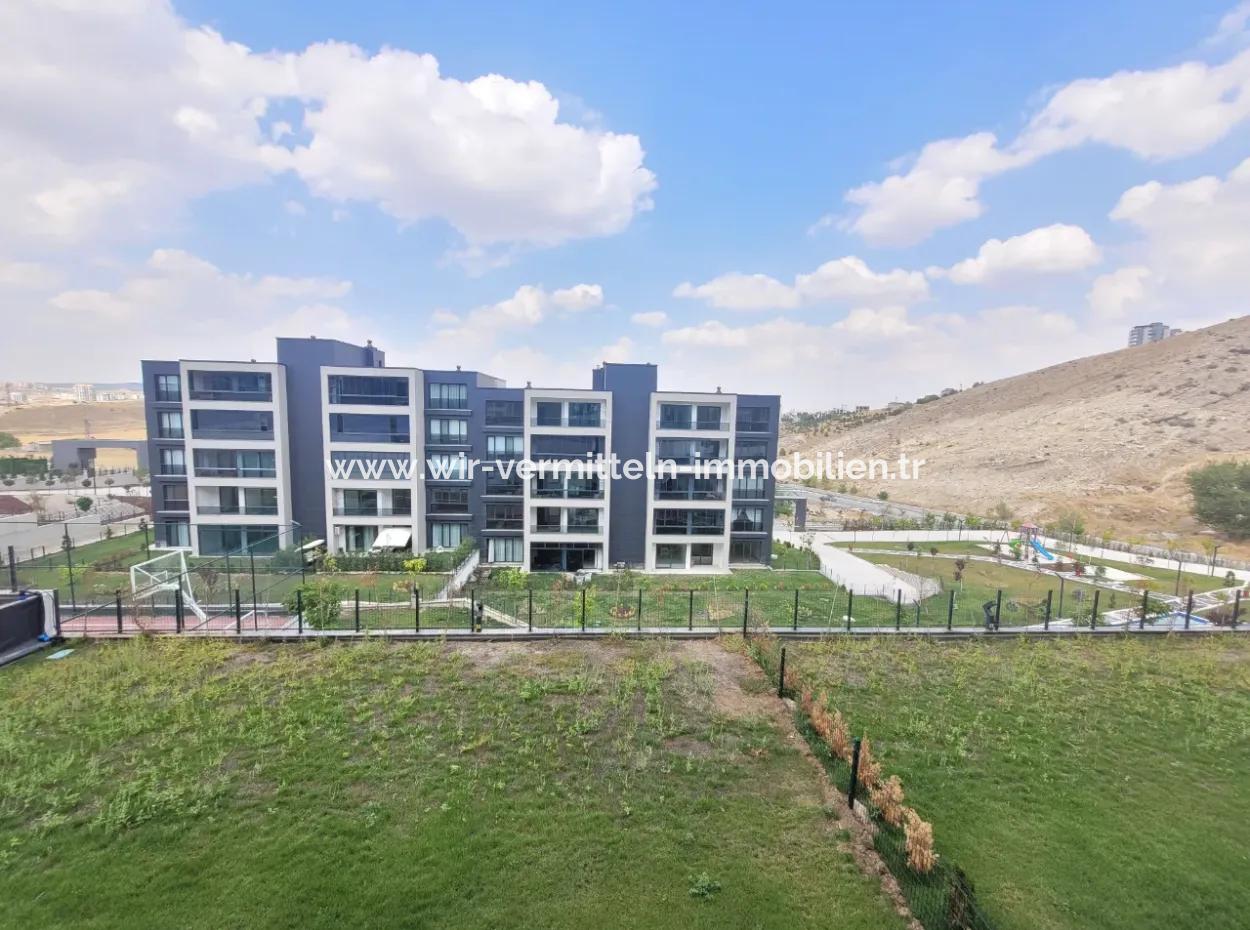 Ankara Çayyolu Alacaatli Horizontal Architecture For Sale 4+1