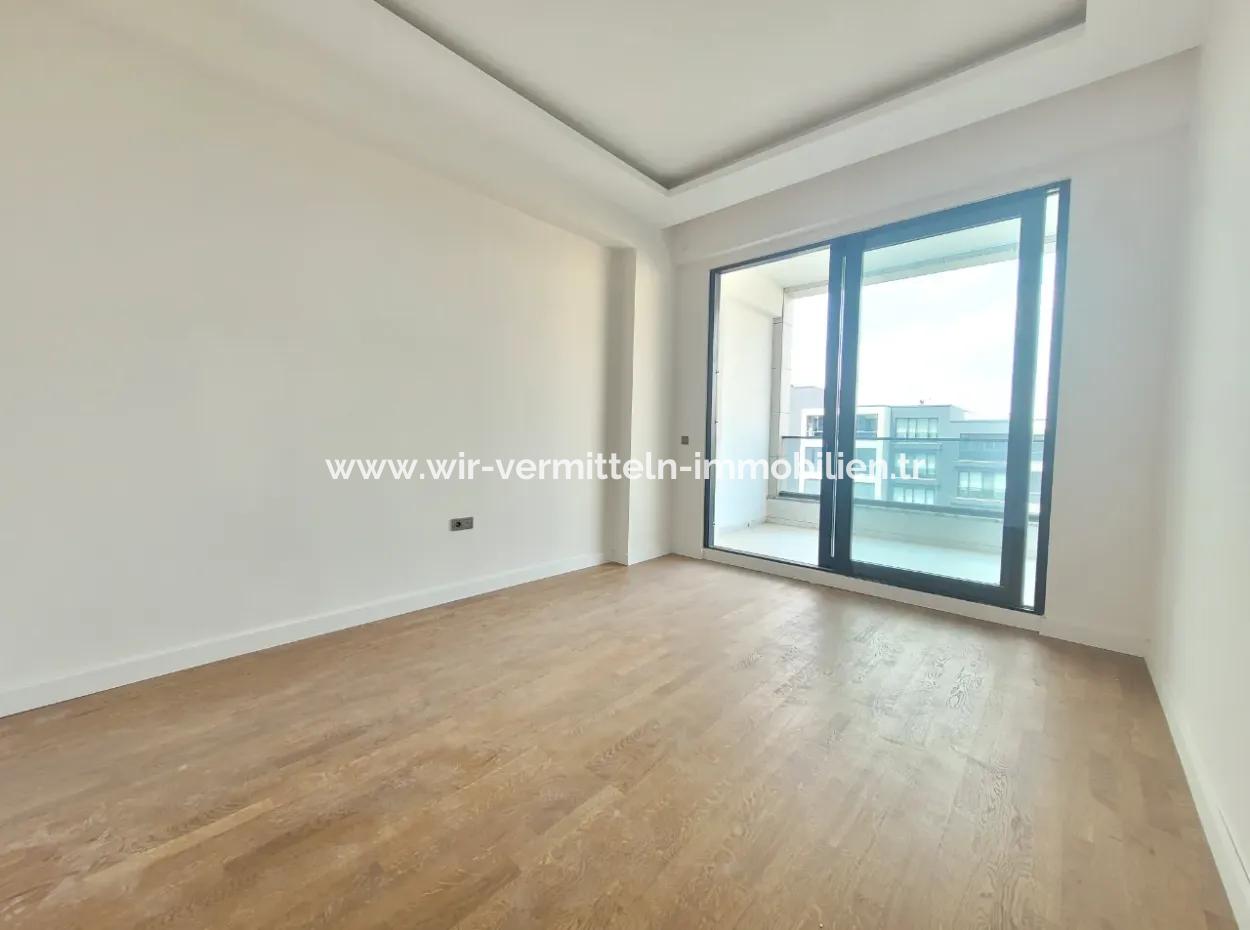 Ankara Çayyolu Alacaatli Horizontal Architecture For Sale 4+1