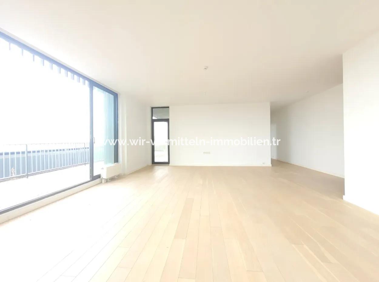 Empty İncek Loft For Sale Terrace 4+1 Mogan View 146 M² 1St Floor Apartment
