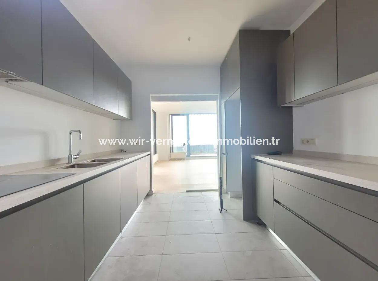 Empty İncek Loft For Sale Terrace 4+1 Mogan View 146 M² 1St Floor Apartment