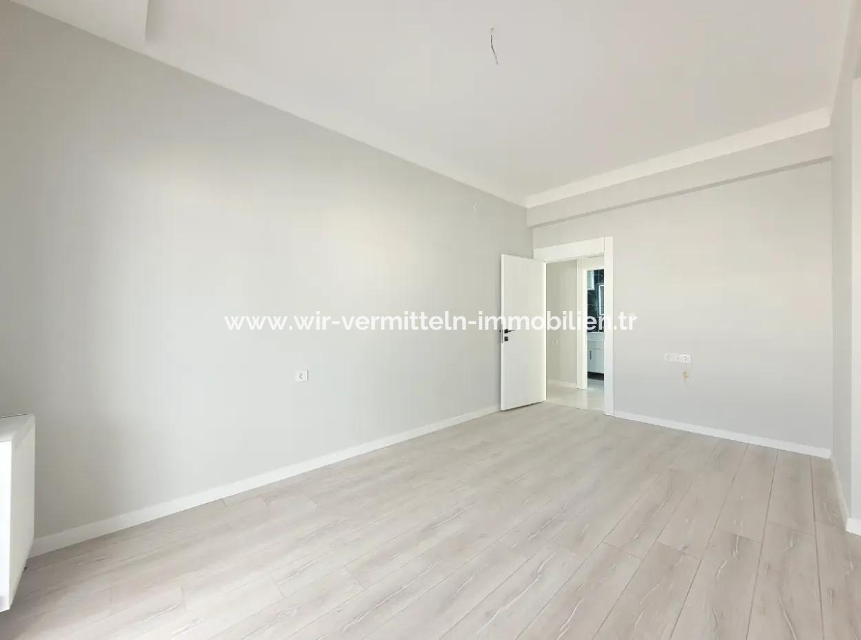Suitable For Citizenship Luxury 200 M² Apartment For Sale On An Intermediate Floor With Park View In Bahçelievler Neighborhood, Gölbaşı, Ankara,