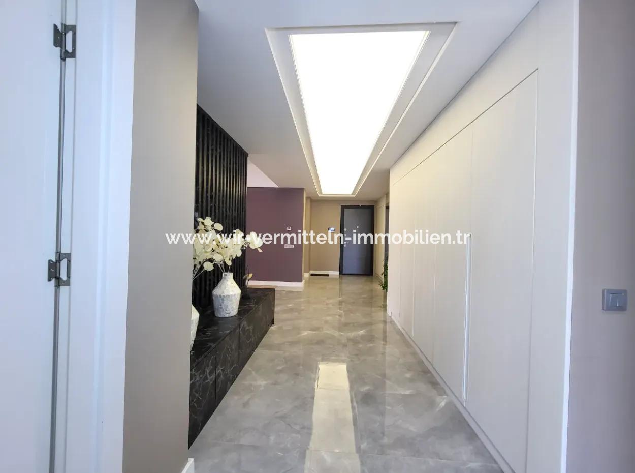 Taşpinar Mah. Faras Panora Luxury Built Flat For Sale 4,5+1 7Th Floor Apartment Gölbaşi Ankara