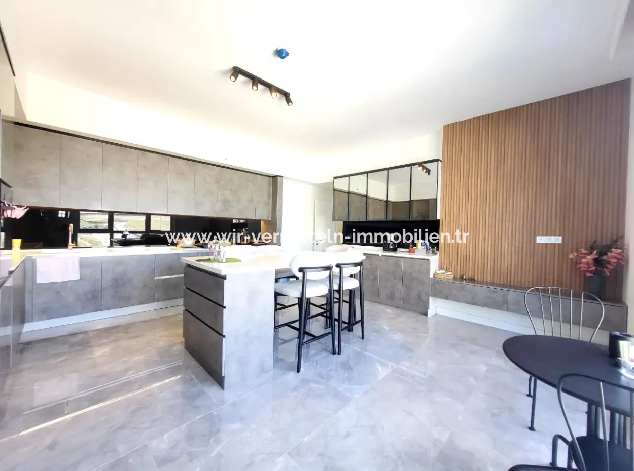 Taşpinar Mah. Faras Panora Luxury Built Flat For Sale 4,5+1 7Th Floor Apartment Gölbaşi Ankara