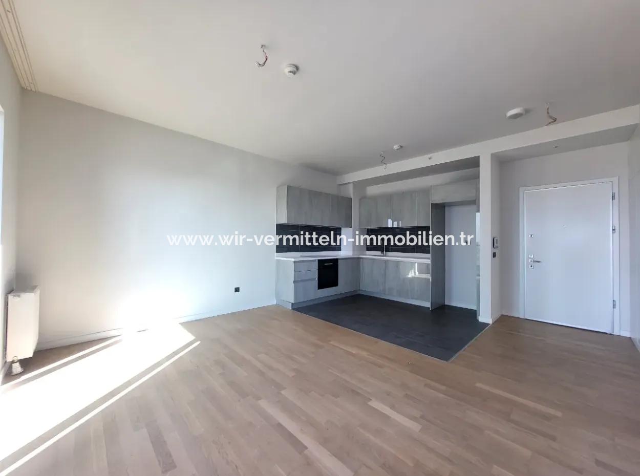For Rent Beytepe İncek Bulvar Loft For Sale 1+1 45 M² 18Th Floor Flat
