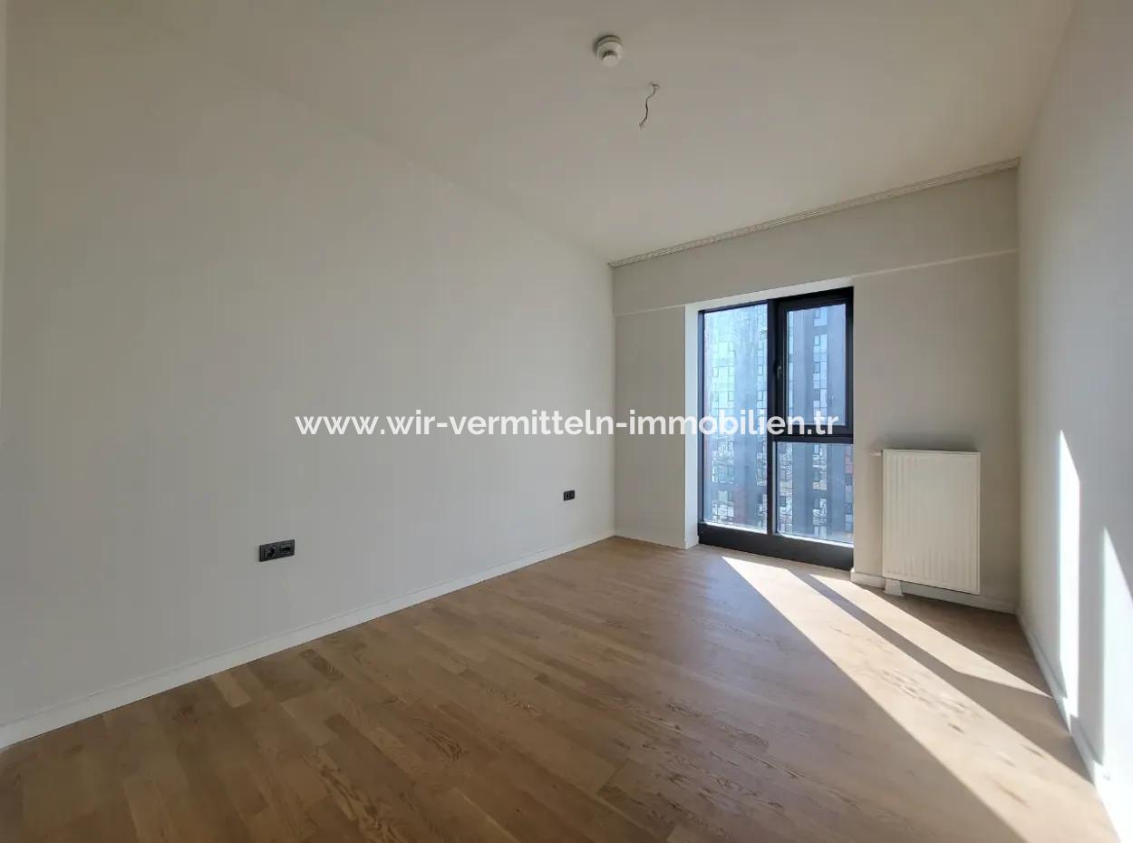 For Rent Beytepe İncek Bulvar Loft For Sale 1+1 45 M² 18Th Floor Flat